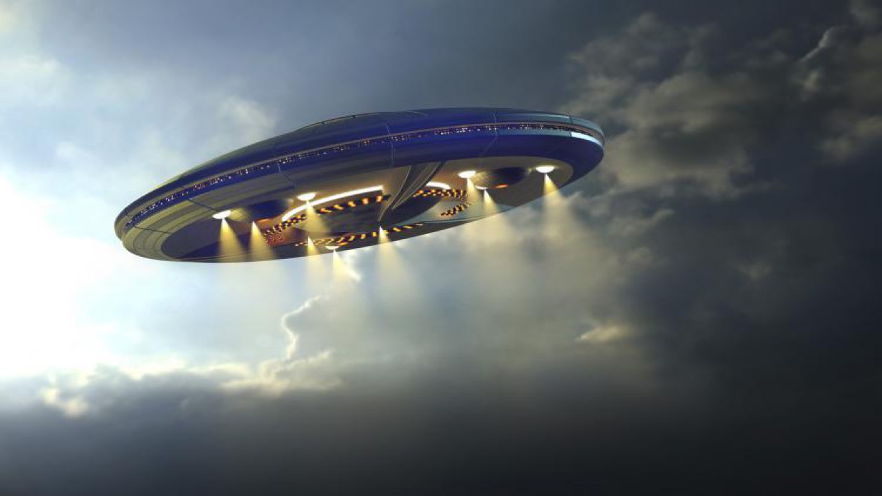 Top 10 UFOs Caught On Camera
